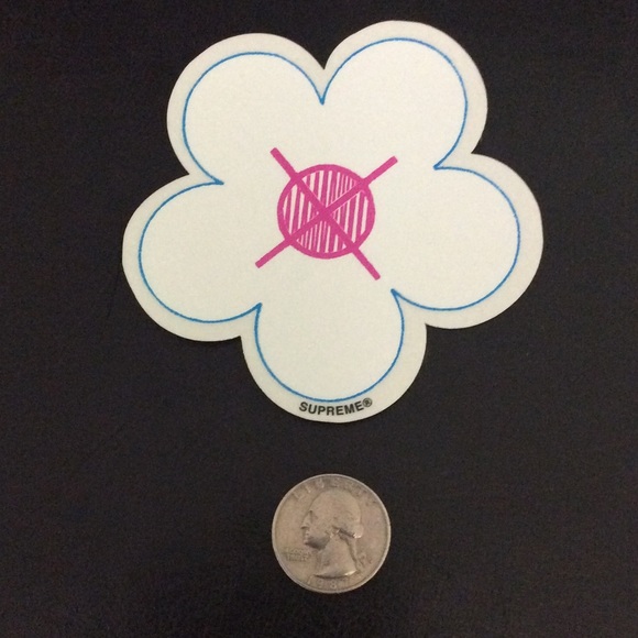 Supreme Flower Sticker Rare - Picture 3 of 3